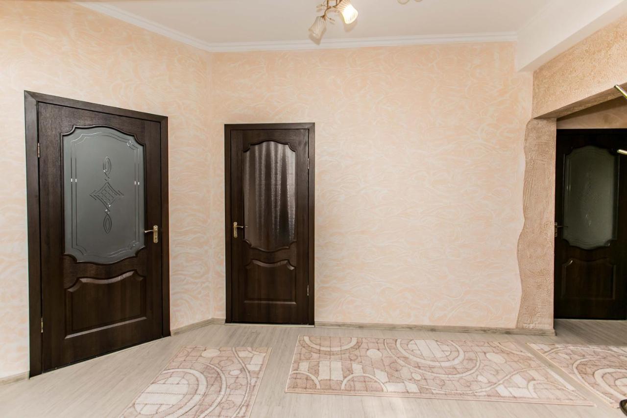 Apartament Spatios In Complex Residential 키시나우 외부 사진
