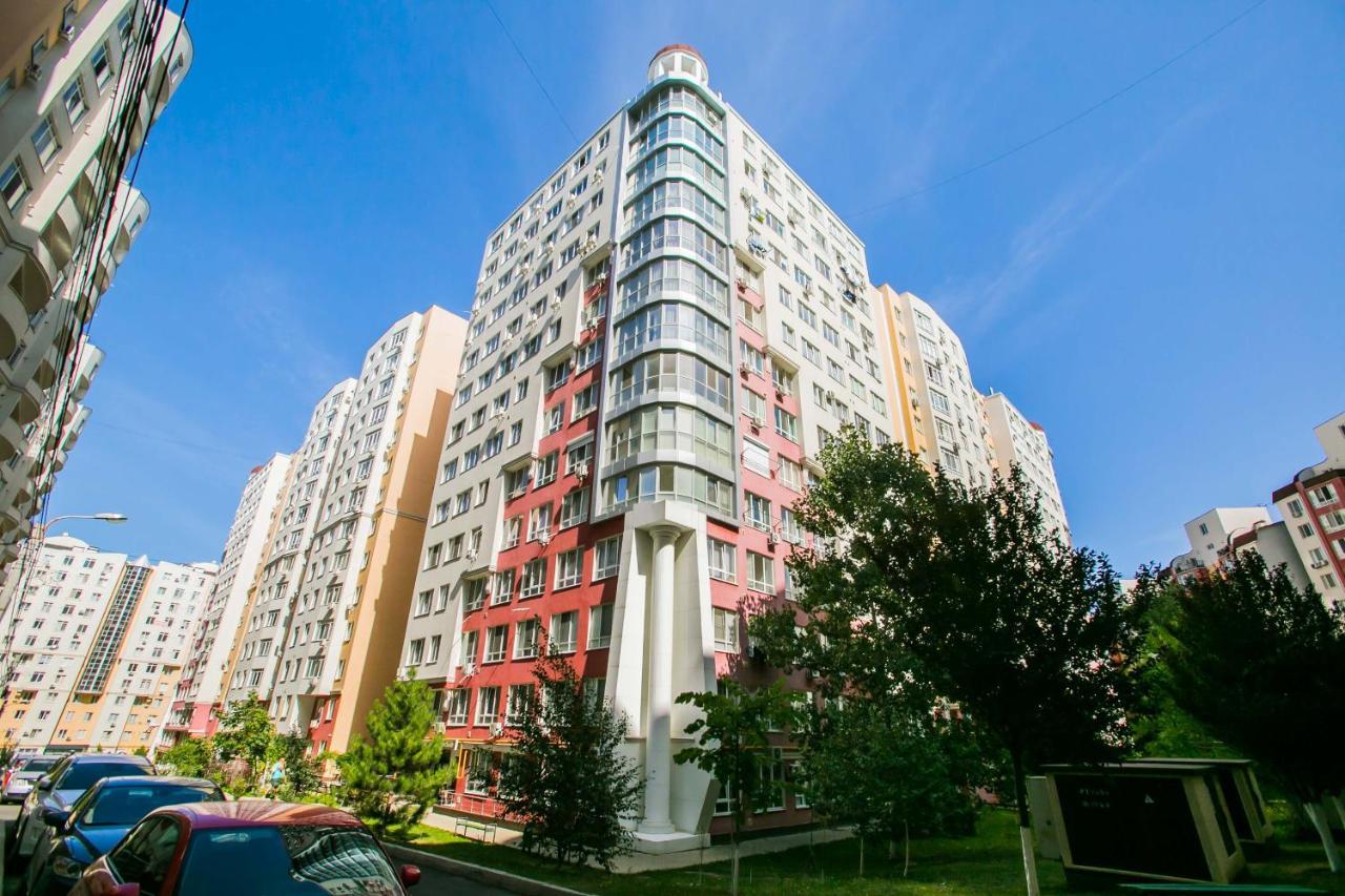 Apartament Spatios In Complex Residential 키시나우 외부 사진
